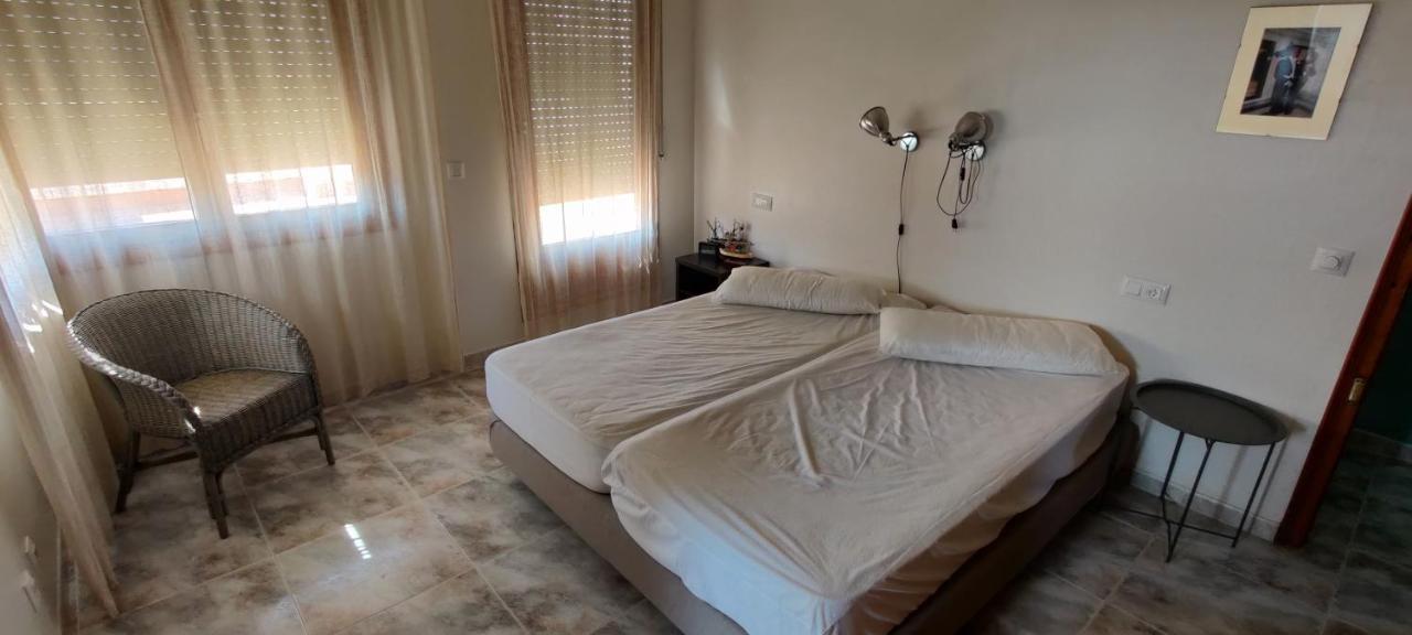 Villa Mas Sopes Сант Пере Пескадор Екстериор снимка