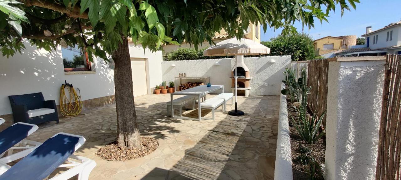 Villa Mas Sopes Сант Пере Пескадор Екстериор снимка