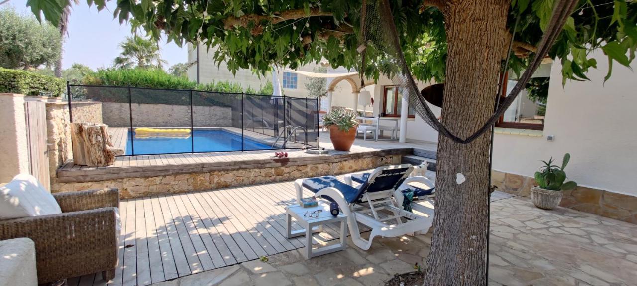 Villa Mas Sopes Сант Пере Пескадор Екстериор снимка